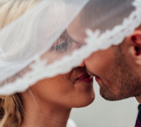 Casamento com cornetas -História de Amor