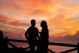 Como Conhecer Alguém sem Carregar as Bagagens do Passado Confira 8 Dicas para um Novo Relacionamento